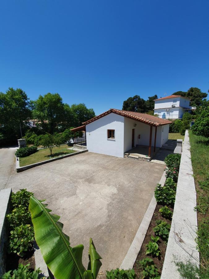 Panos Villas Koukounaries Extérieur photo